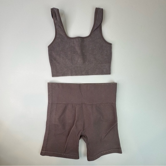 Joylab SET mocha brown ribbed Shorts and sports Bra - Picture 2 of 11